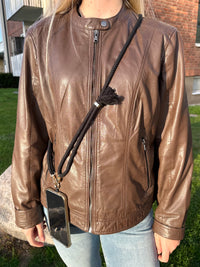 Siri Tassel Phone Strap Black